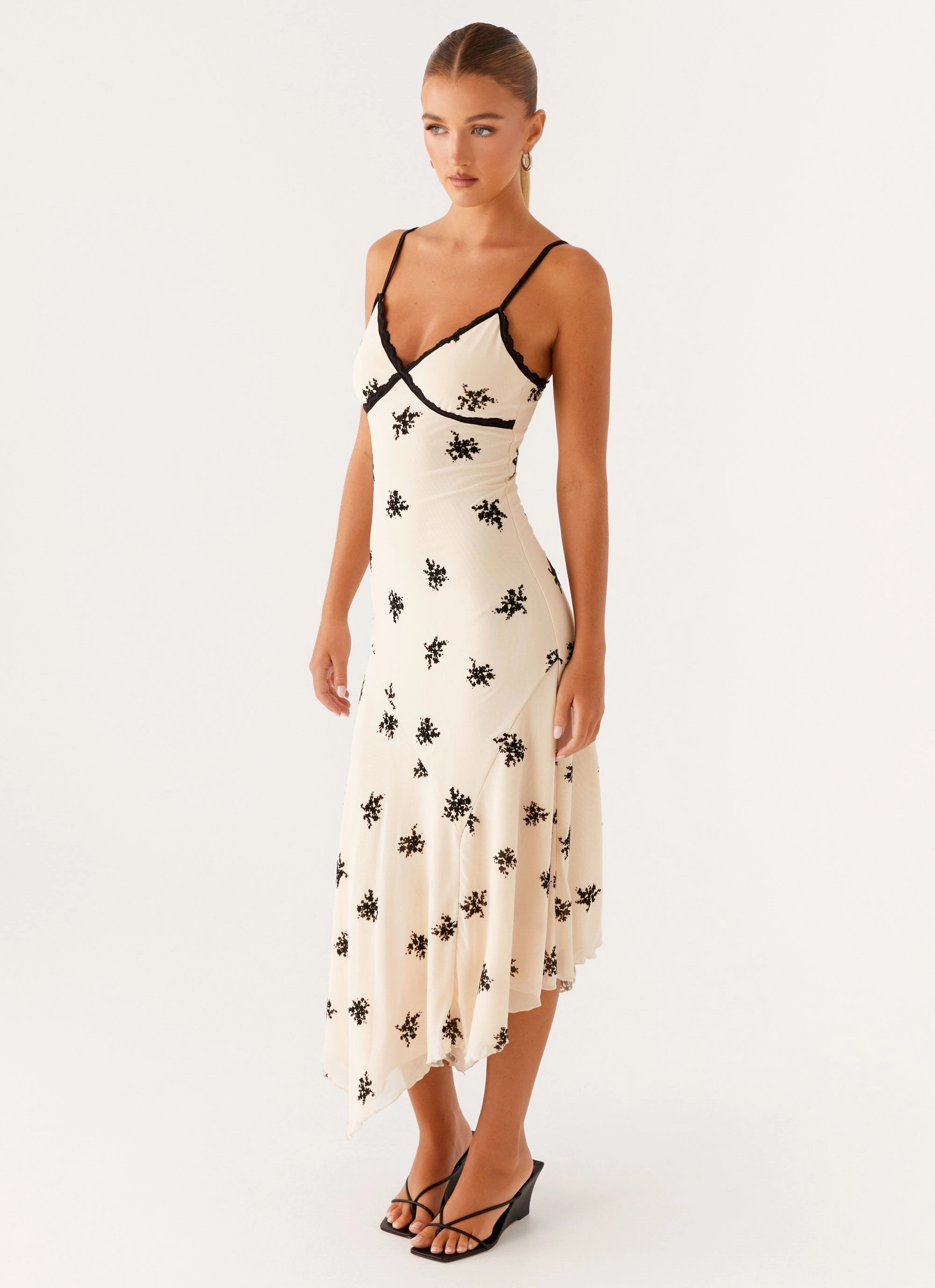Amelia Midi Dress - Nude